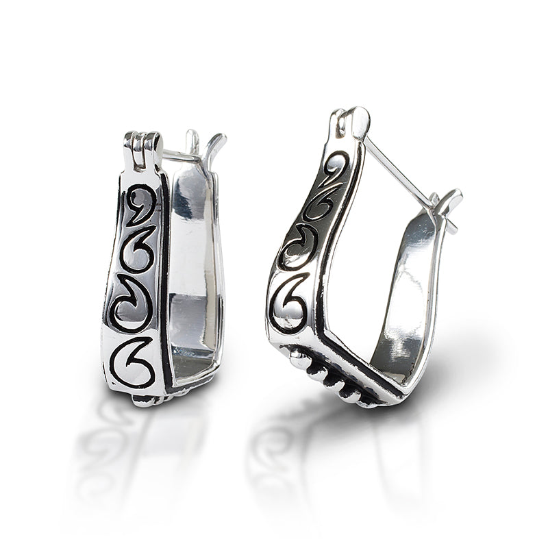Kelly Herd Engraved Stirrup Earrings